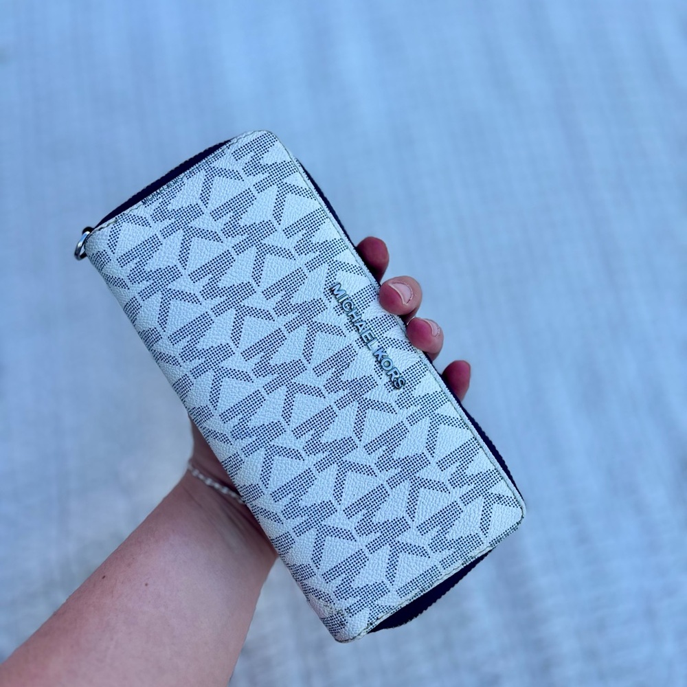 Michael Kors White, Navy, and Gray Women's Wallet